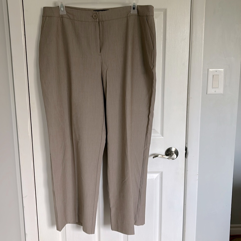 Women’s dress pants